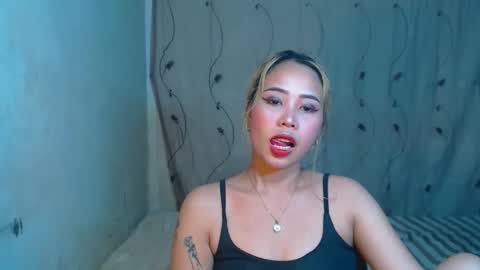 jeanken and jelian online show from November 18, 6:55 pm