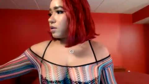 SEXYLATINCOUPLE online show from June 6, 9:37 am