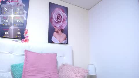 sexylatinssx online show from October 14, 8:01 pm