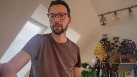 Leo online show from June 20, 4:24 pm