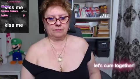 sexylynette4u online show from February 27, 10:33 am