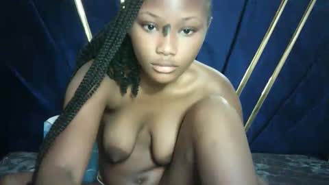 Snapshot of sexymartha5661 chatting on October 9, 10:21 am sexymartha5661 online show from October 9, 10:21 am