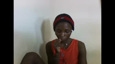 Snapshot of sexyneedle22 chatting on February 24, 9:32 am VIVIAN online show from February 24, 9:32 am
