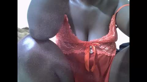 Snapshot of sexyprinceslov chatting on October 16, 5:51 am Sexy online show from October 16, 5:51 am