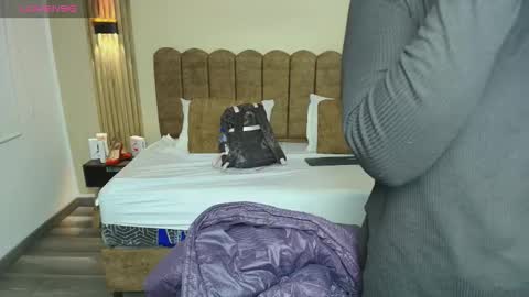 Snapshot of sexyrachel_ chatting on October 10, 11:49 am R A C H E L online show from October 10, 11:49 am