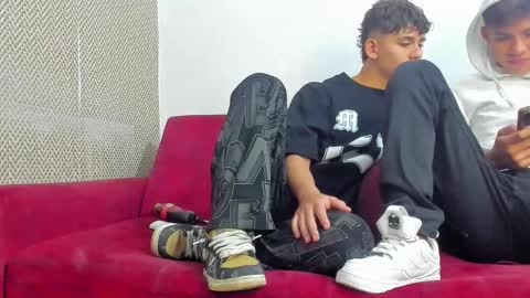 MATIAS-18   THIAHO -18  MAX-19  NICOKALY-19  CAIN-19   MOD ESTEBAN online show from March 7, 7:36 pm