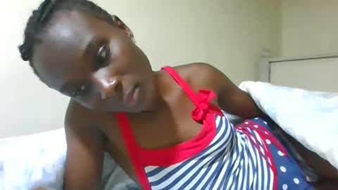 Snapshot of sexysanta50 chatting on February 14, 10:17 am sexysanta50 online show from February 14, 10:17 am