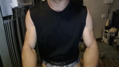 sexystrongcum online show from February 21, 3:20 am