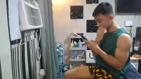 sexystrongcum online show from February 17, 1:54 pm