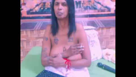 sexyva4u2luv online show from September 27, 7:00 pm