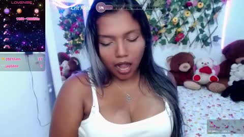 sexyvaldiry online show from January 10, 12:17 am