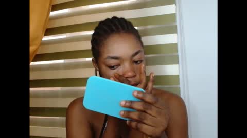 Blue online show from November 22, 9:30 am