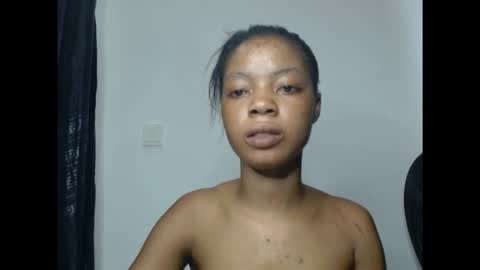 sexyxpeach online show from October 6, 3:41 pm