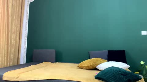 Snapshot of sexyycouple22 chatting on March 10, 9:34 am Sexycouple online show from March 10, 9:34 am
