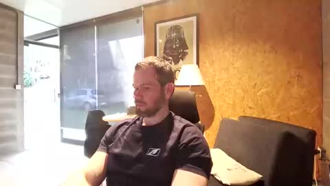 Snapshot of shad0w_hunter chatting on September 10, 7:37 pm shad0w_hunter online show from September 10, 7:37 pm