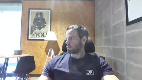 Snapshot of shad0w_hunter chatting on March 6, 1:14 pm shad0w_hunter online show from March 6, 1:14 pm