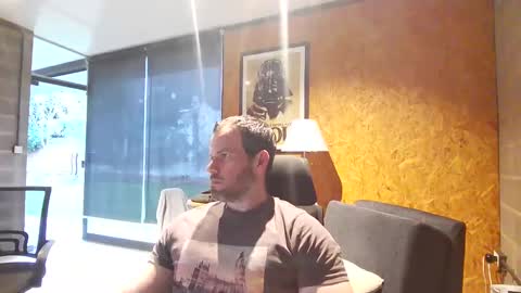 Snapshot of shad0w_hunter chatting on September 24, 9:10 pm shad0w_hunter online show from September 24, 9:10 pm