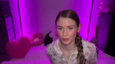 shadebabe online show from July 30, 6:14 am