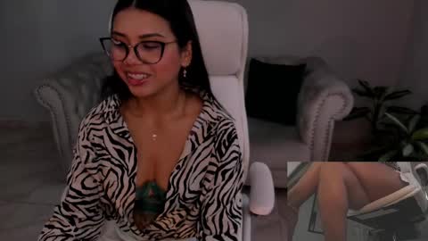 onlyfans shanabellucy online show from February 26, 7:32 pm