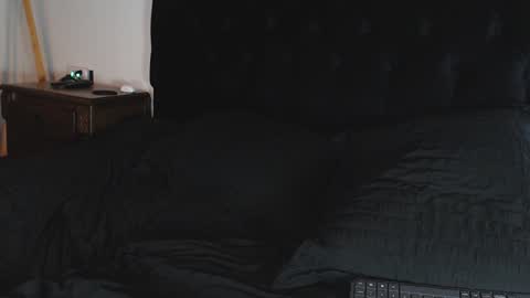 Shane online show from December 6, 11:52 pm