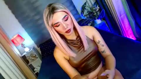 Snapshot of shane_hugexx chatting on September 11, 6:42 pm MISS SHANE online show from September 11, 6:42 pm