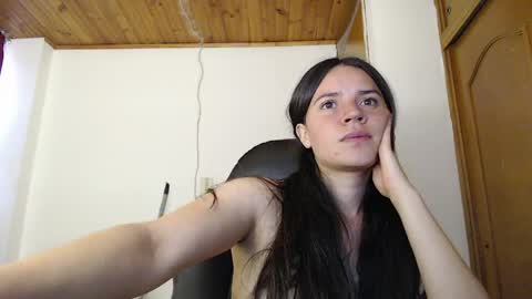 shanel_lozano online show from April 16, 9:37 pm