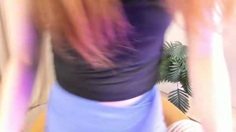 me name is Mia online show from April 6, 7:04 pm