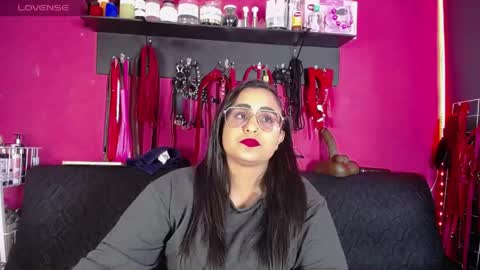 Shannon online show from May 31, 3:27 am