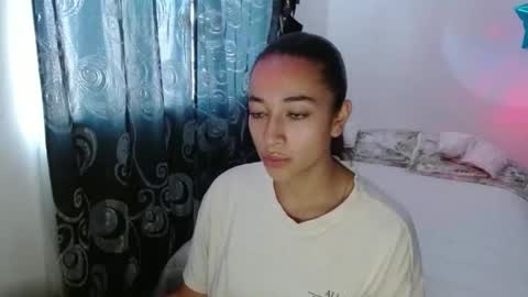 shantal_d03 online show from October 5, 8:27 pm