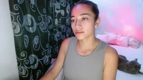 shantal_d03 online show from October 10, 1:22 am