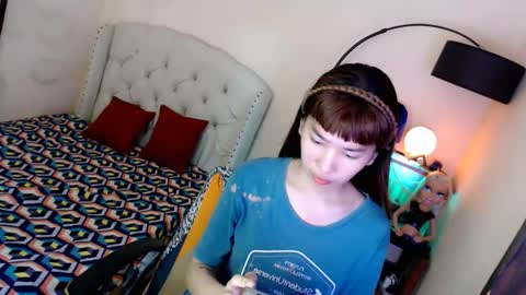 SHANTA FOX  s online show from November 4, 1:29 am