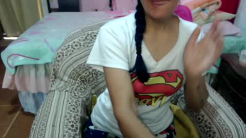 shanyflores5 online show from April 19, 12:50 pm