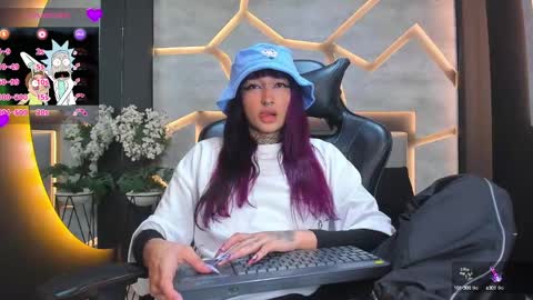 SharaRoss online show from December 31, 11:20 am