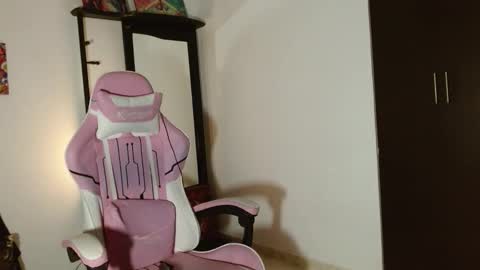 sharaross1 online show from October 10, 5:24 am