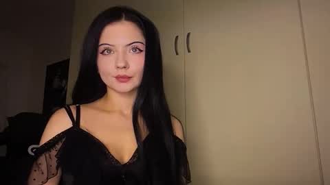 sharelgilvin online show from November 11, 5:26 pm