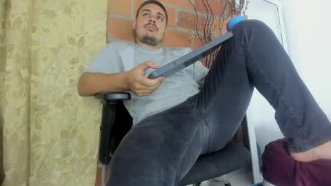 jhon deibyd online show from May 9, 5:13 am