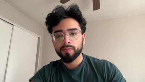 sharmaaditya7253 online show from December 1, 7:12 pm