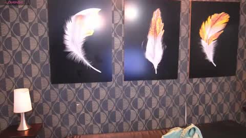 Sharom  online show from March 21, 7:07 pm