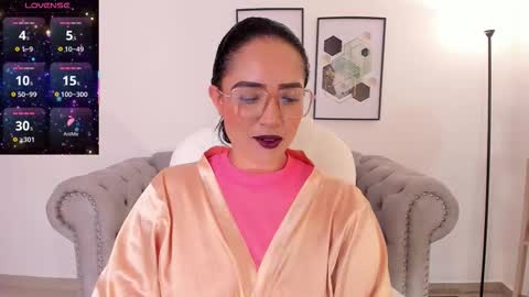 sharon_breezee online show from December 17, 4:52 am