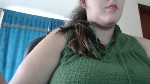 SHARON GOMEZ online show from September 17, 9:40 pm