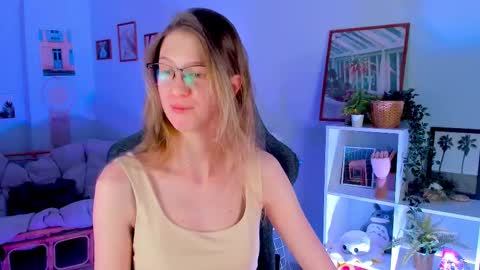 Sharon online show from March 6, 12:09 pm