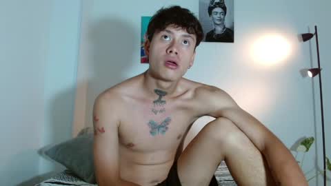shawn_mccoy online show from May 10, 2:23 pm