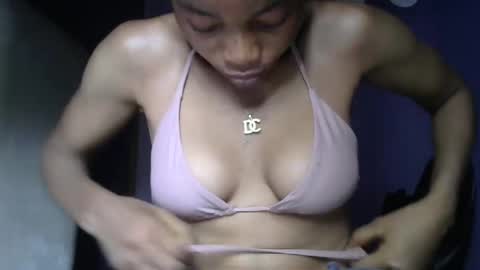shawnie_baby online show from April 2, 7:59 am