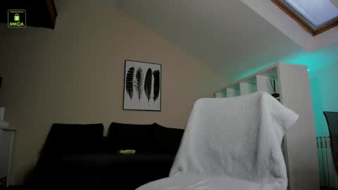 Shawn Olsen online show from February 2, 6:36 am