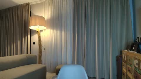 shayblonde online show from November 29, 7:10 pm