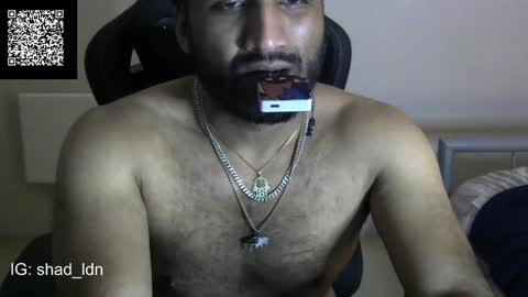 Snapshot of shdrz224 chatting on January 12, 3:28 am Shad online show from January 12, 3:28 am