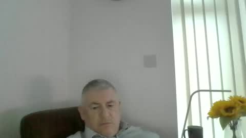 Snapshot of she52 chatting on February 5, 4:47 pm she52 online show from February 5, 4:47 pm