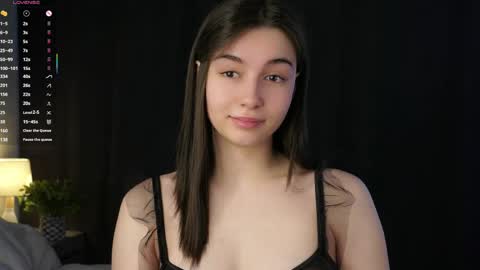 Tessa online show from April 11, 2:49 am