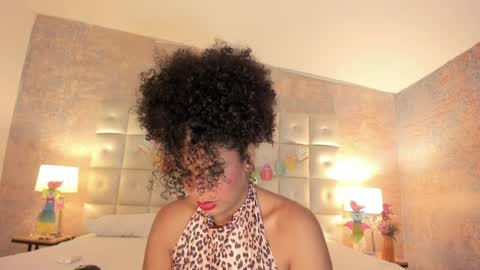 sheeylopez online show from March 31, 3:07 am