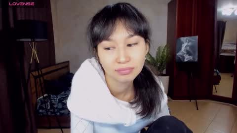 Sheila online show from December 3, 9:43 am